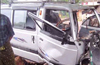1 dead, 3 injured as  Maruti Omni crashes against barricade at Adyar